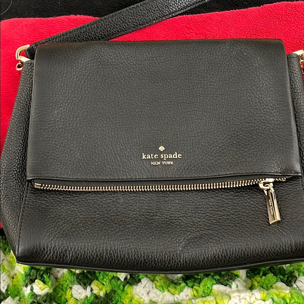 Kate Spade Black Shoulder Bag with Sleek Design